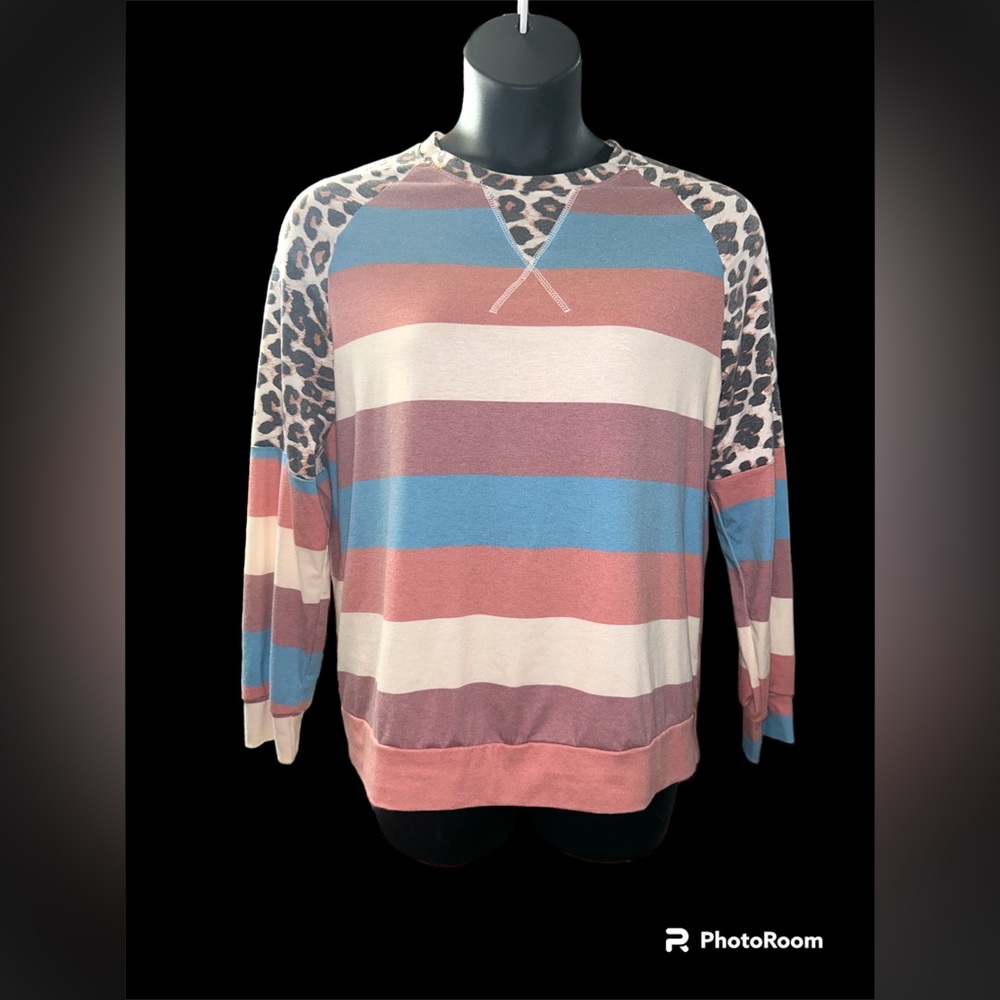EPRETTY MULTI COLOR CHEETAH PRINT LONG SLEEVE BLOUSE SIZE L